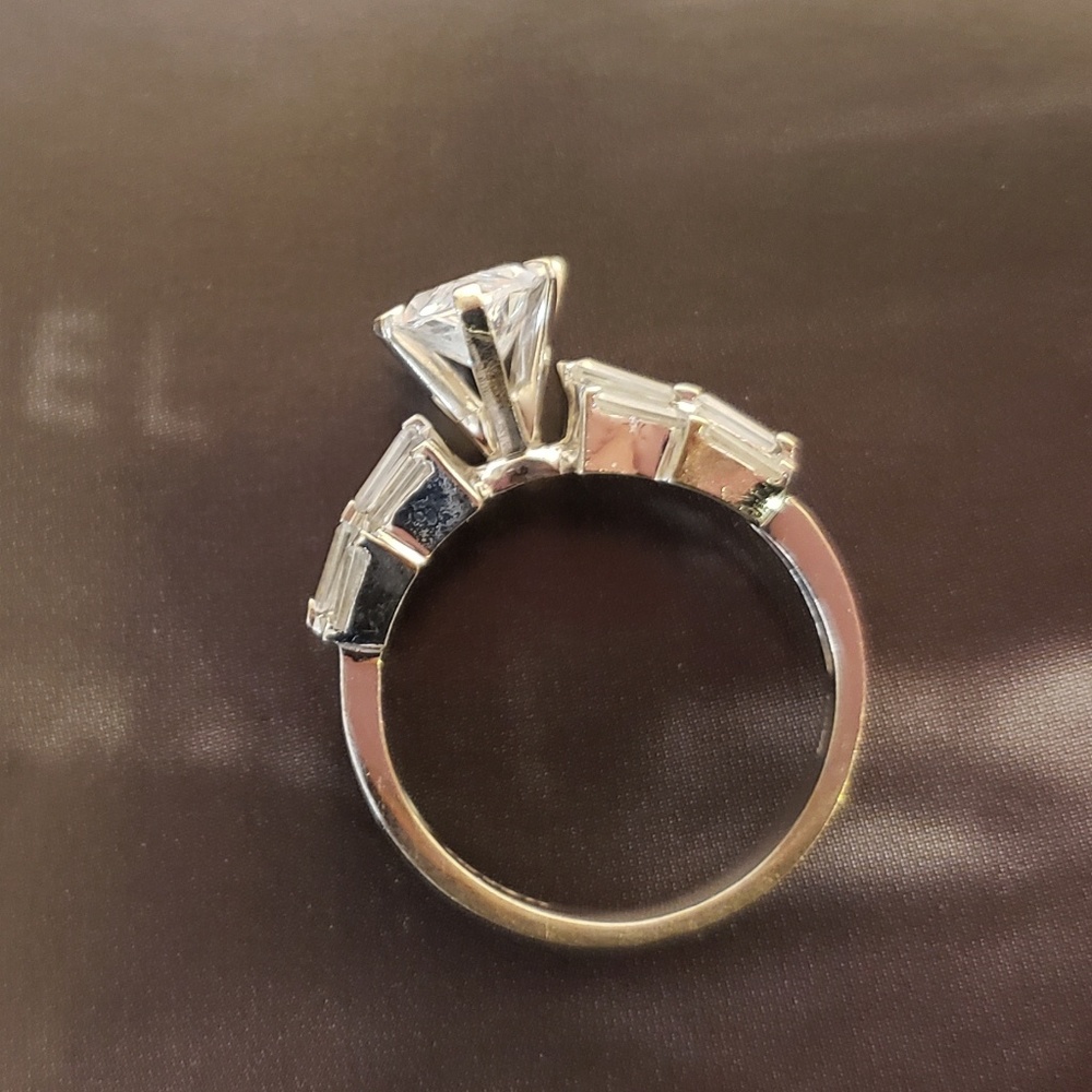 Vintage 1990s Diamonique Marquise Baguette Ring - Picture 4 of 7